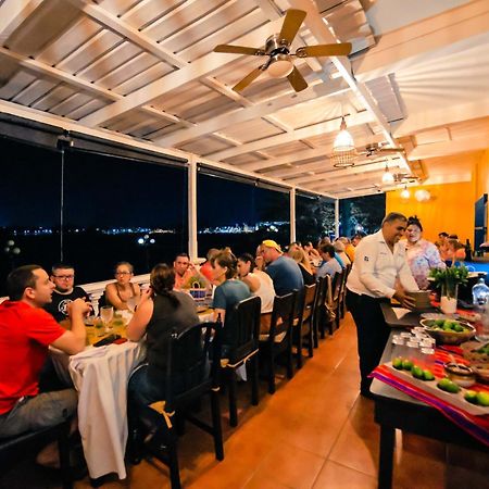 Hotel Villa Del Lago Flores Dış mekan fotoğraf