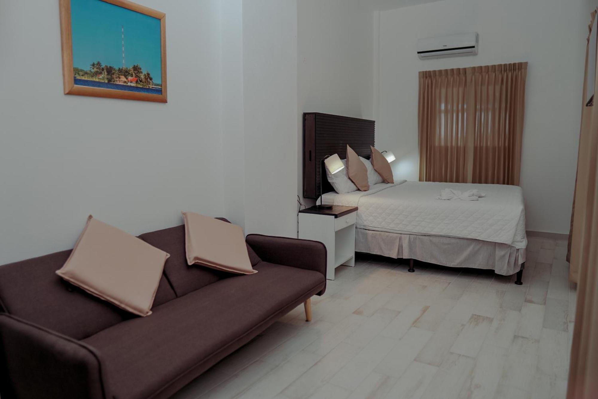 Hotel Villa Del Lago Flores Dış mekan fotoğraf