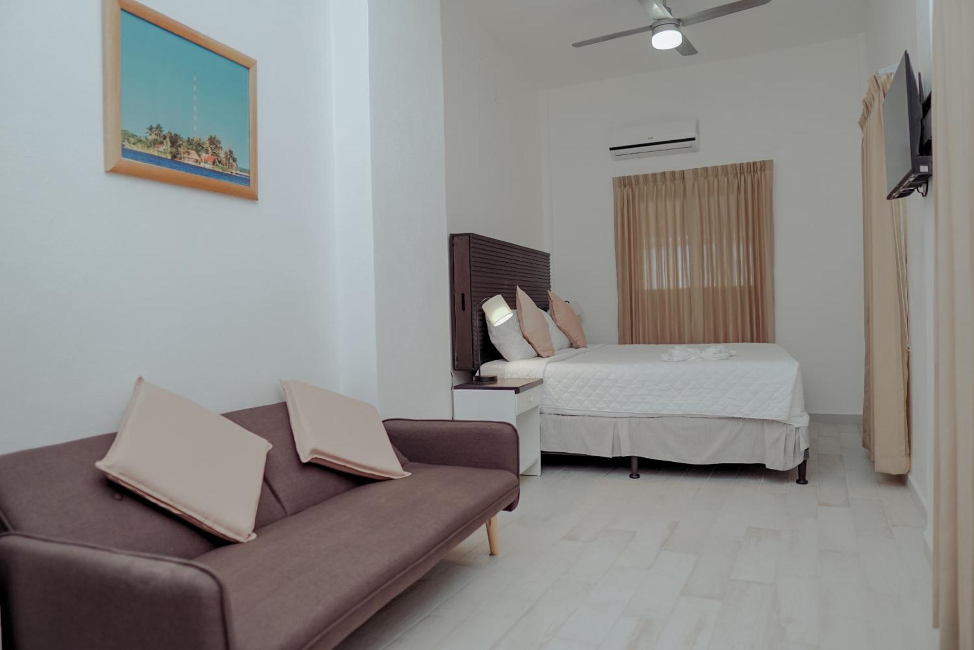 Hotel Villa Del Lago Flores Dış mekan fotoğraf