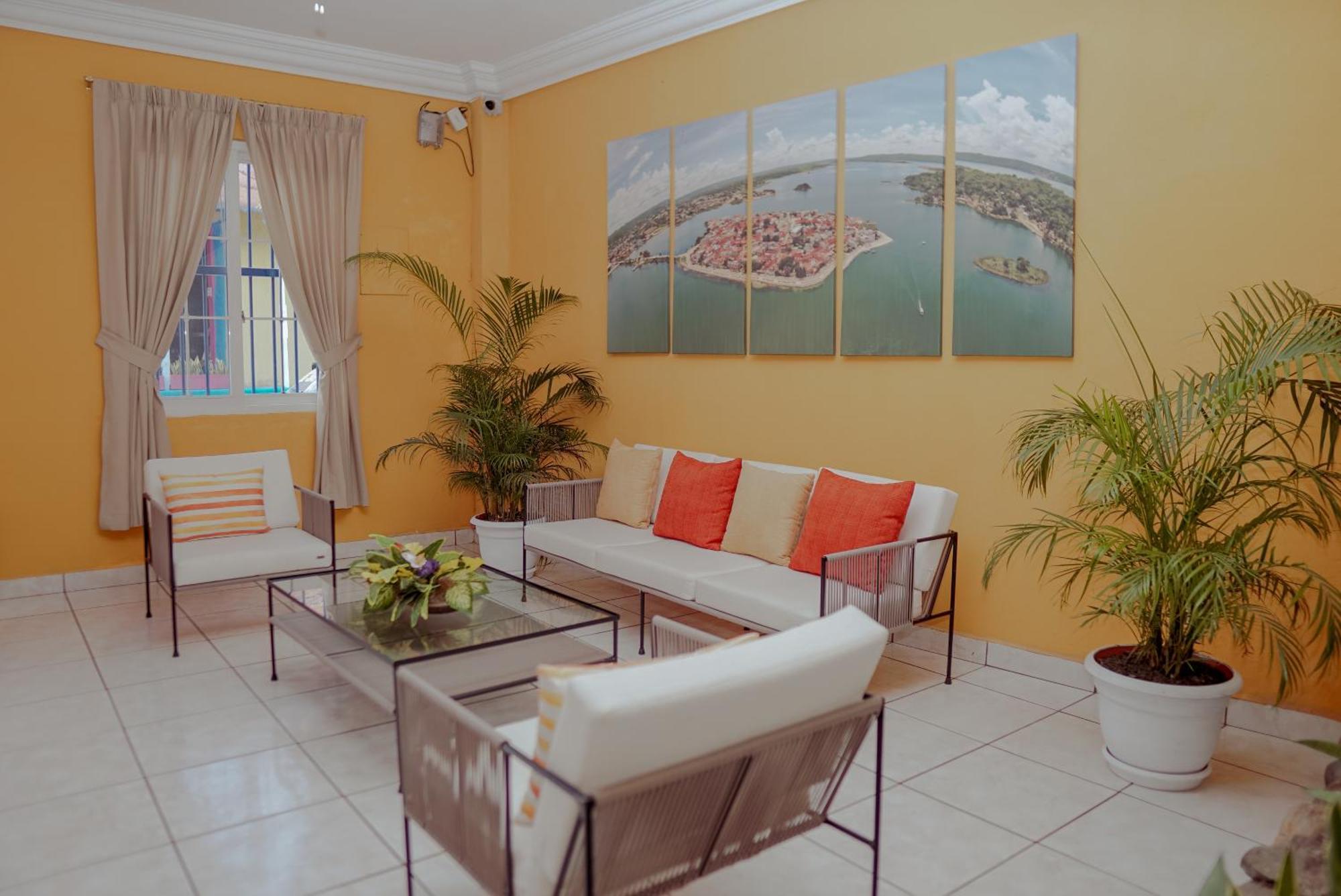 Hotel Villa Del Lago Flores Dış mekan fotoğraf