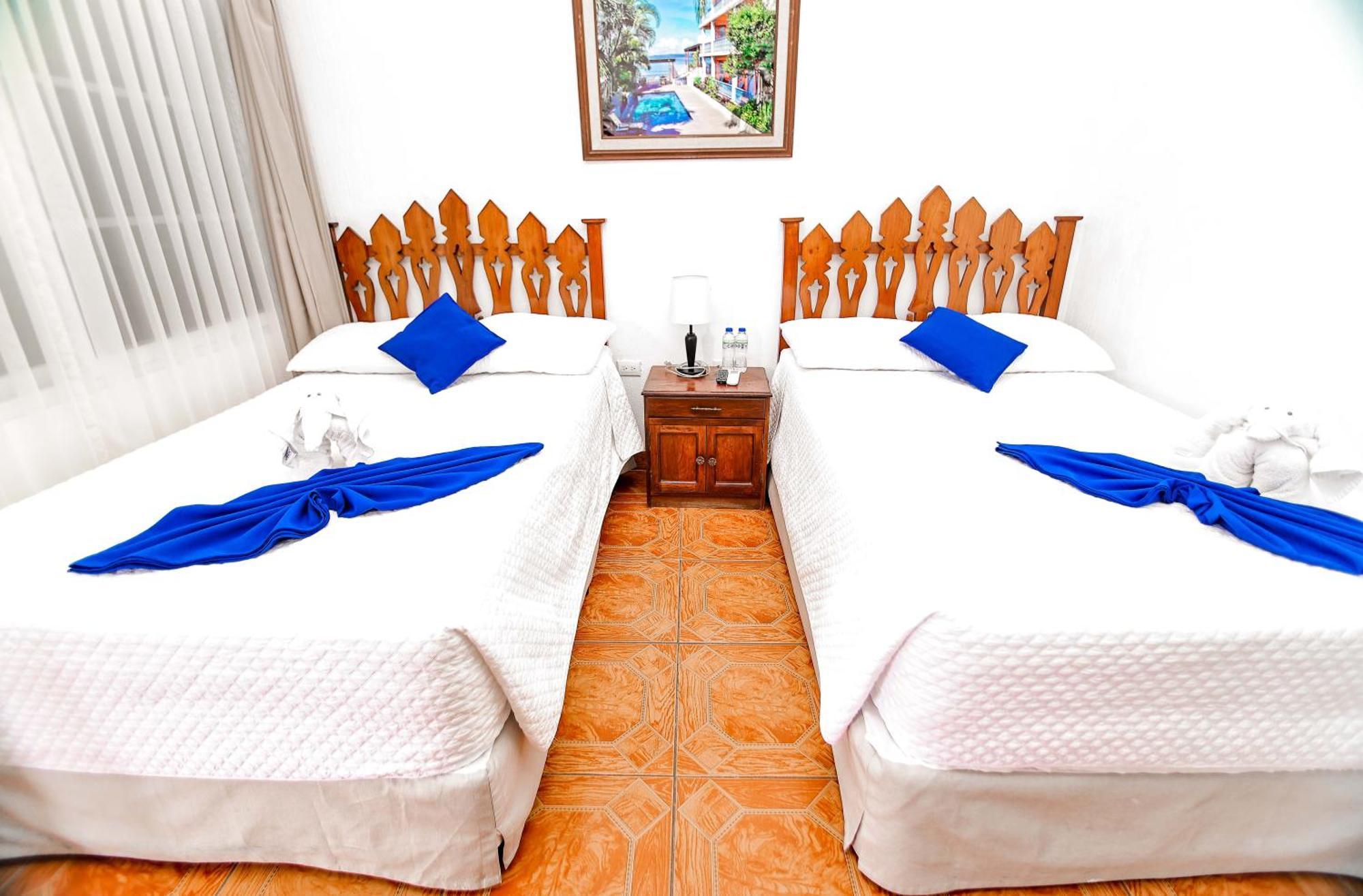 Hotel Villa Del Lago Flores Dış mekan fotoğraf